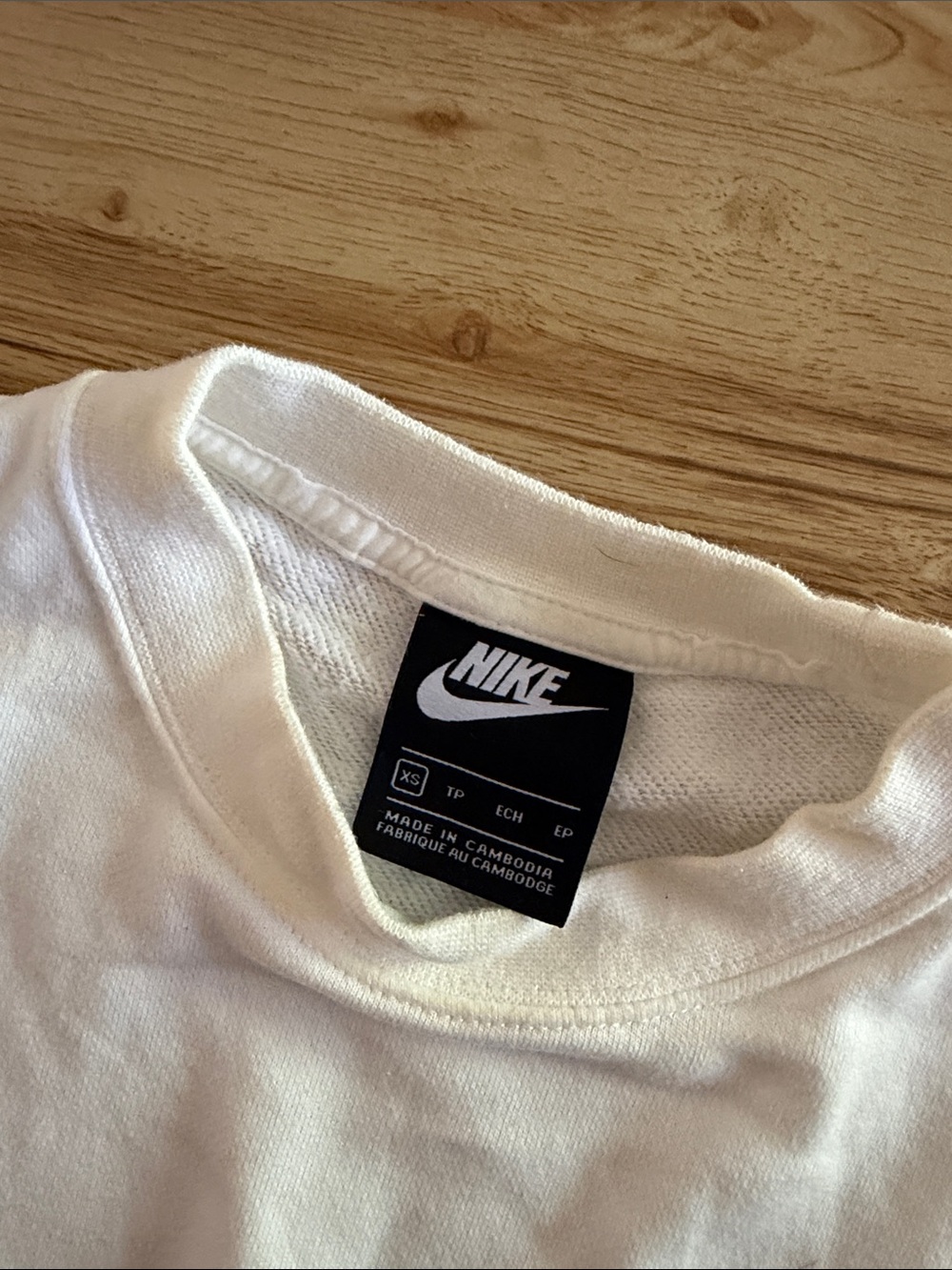 Nike Pink and White Cropped Sweatshirt - Picture 2 of 2